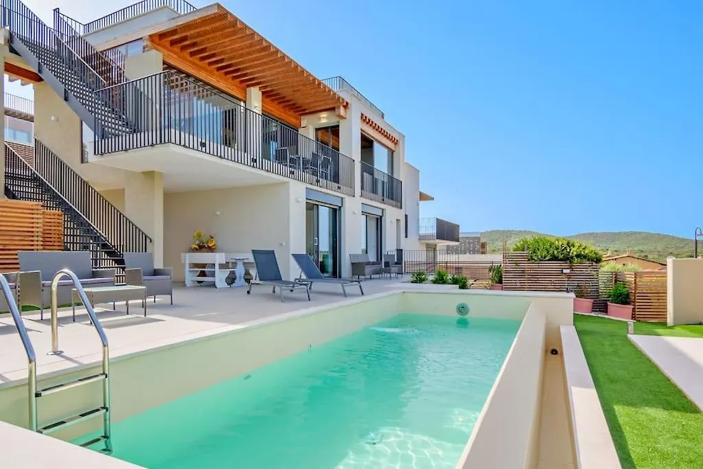 Villa Mirtillo Golfo Aranci Italy