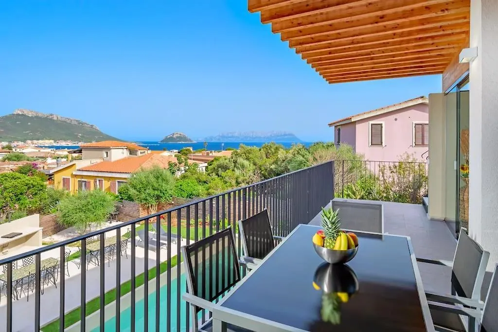 Villa Mirtillo Golfo Aranci 0*,  Italy